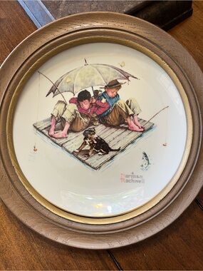 Vintage 1975 Norman Rockwell Gorham “Fishermen’s Paradise” Collector Plate Frame